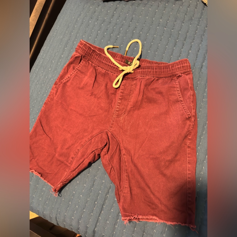 21men Maroon Casual‎ Shorts